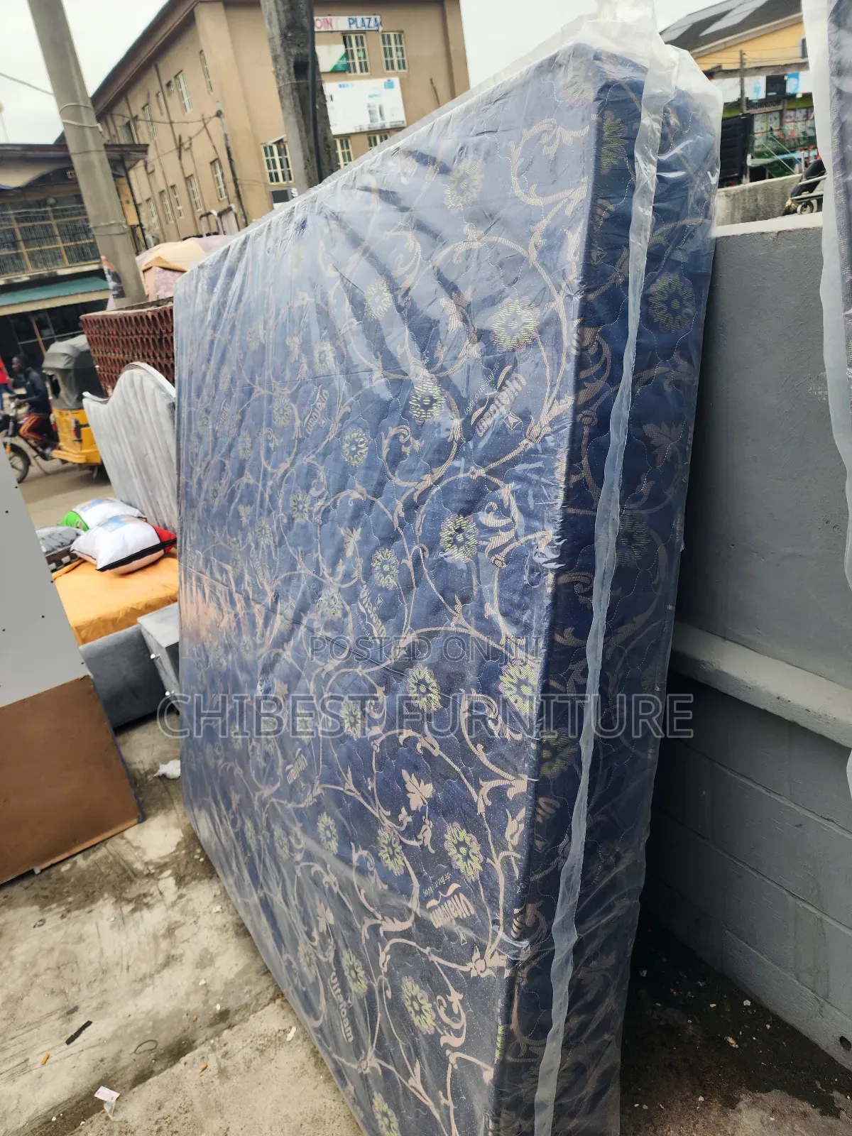 Topnotch Vitafoam King Size Family Foam.