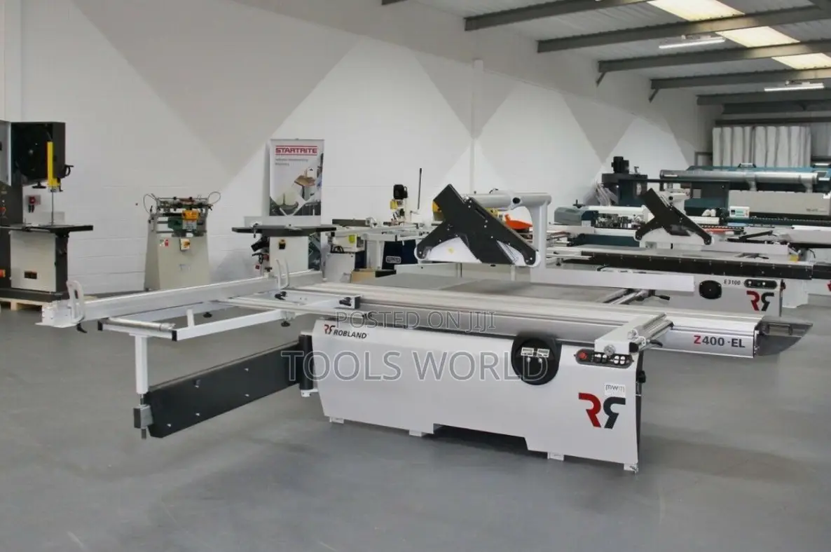 Industrial Grade Robland Fz400 Slinding Panel Saw