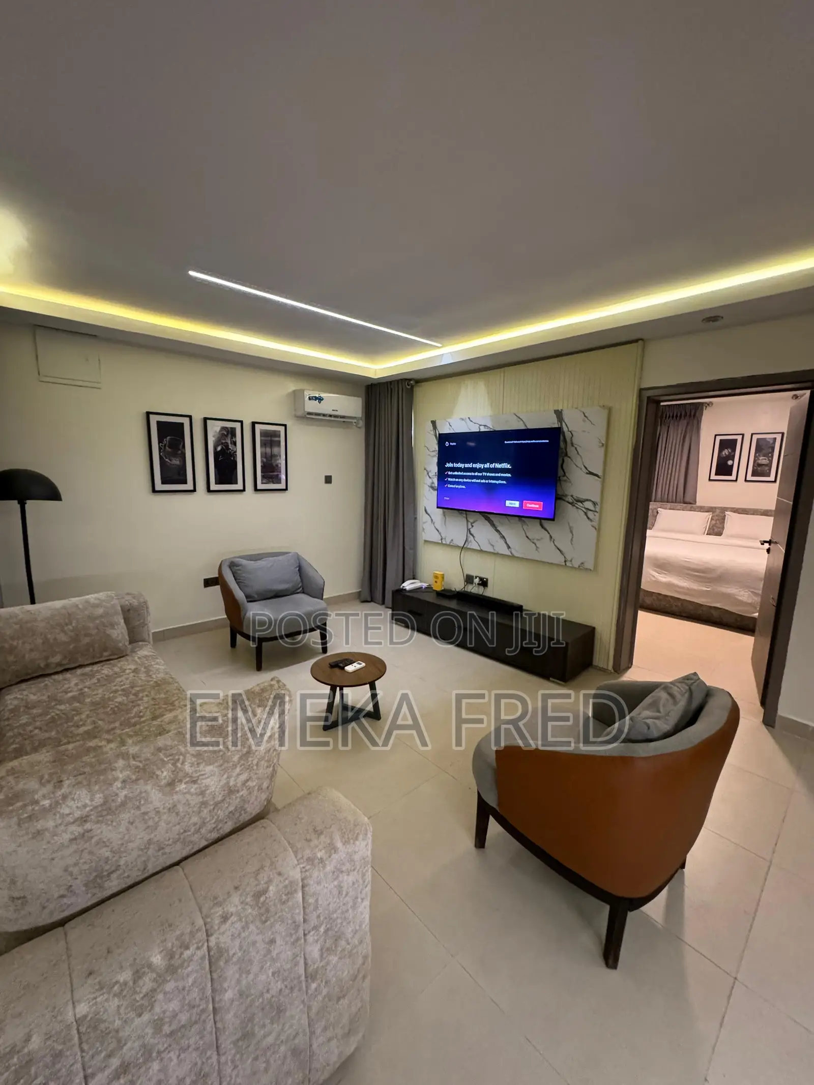 Luxury 1 Bedroom and Parlor