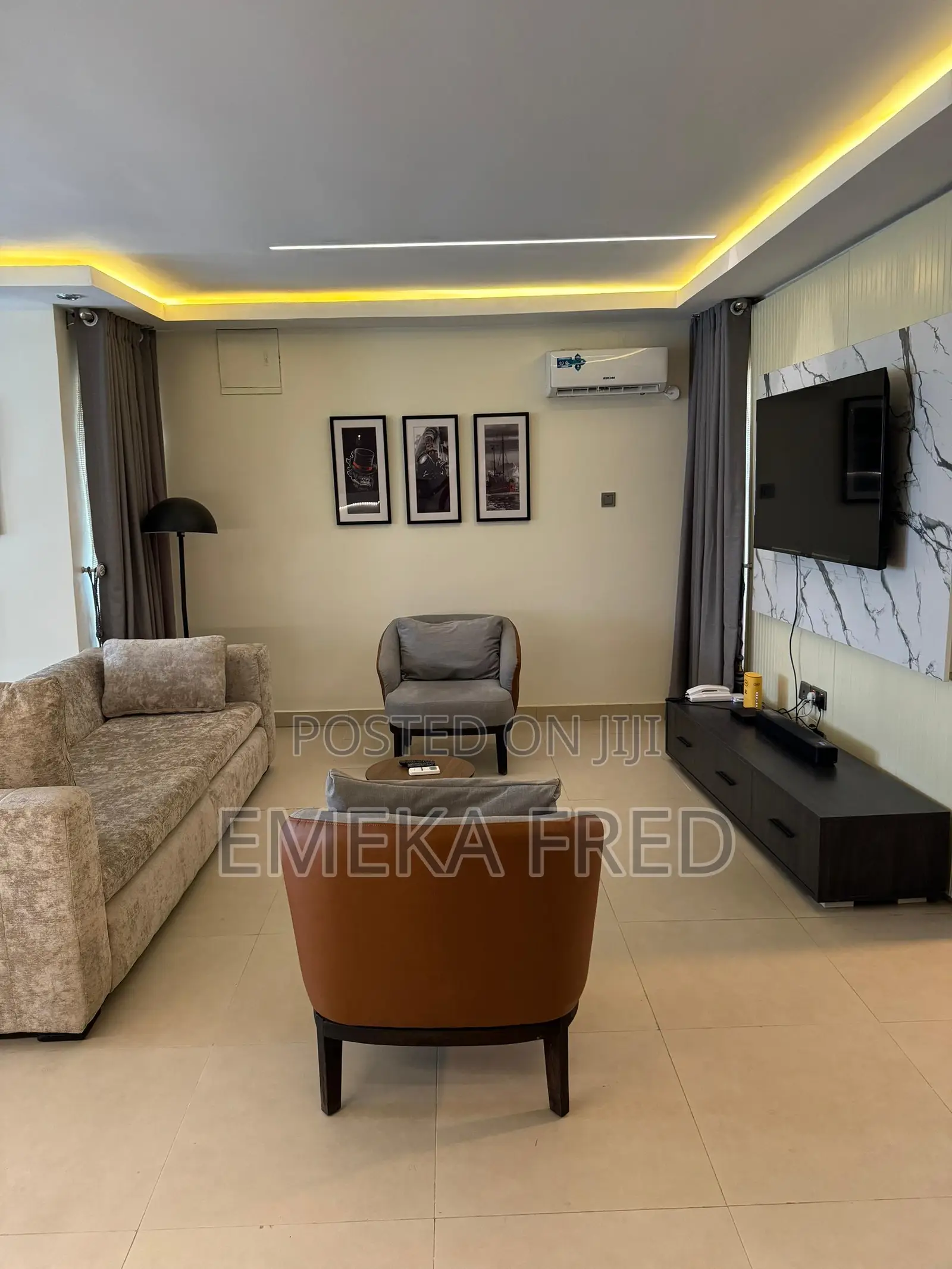 Luxury 1 Bedroom and Parlor