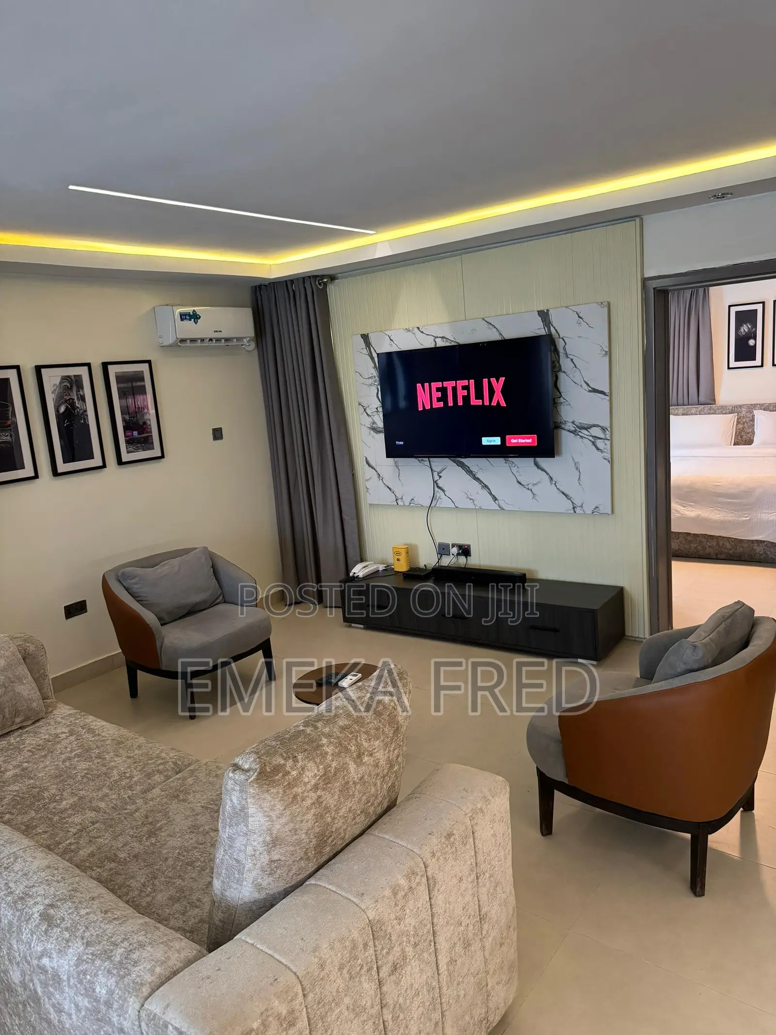 Luxury 1 Bedroom and Parlor