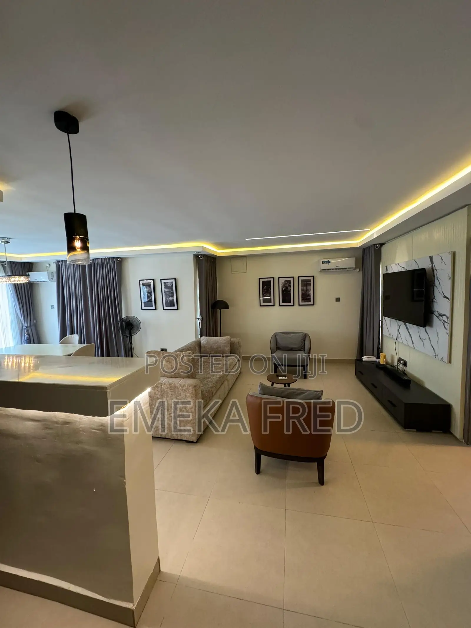 Luxury 1 Bedroom and Parlor