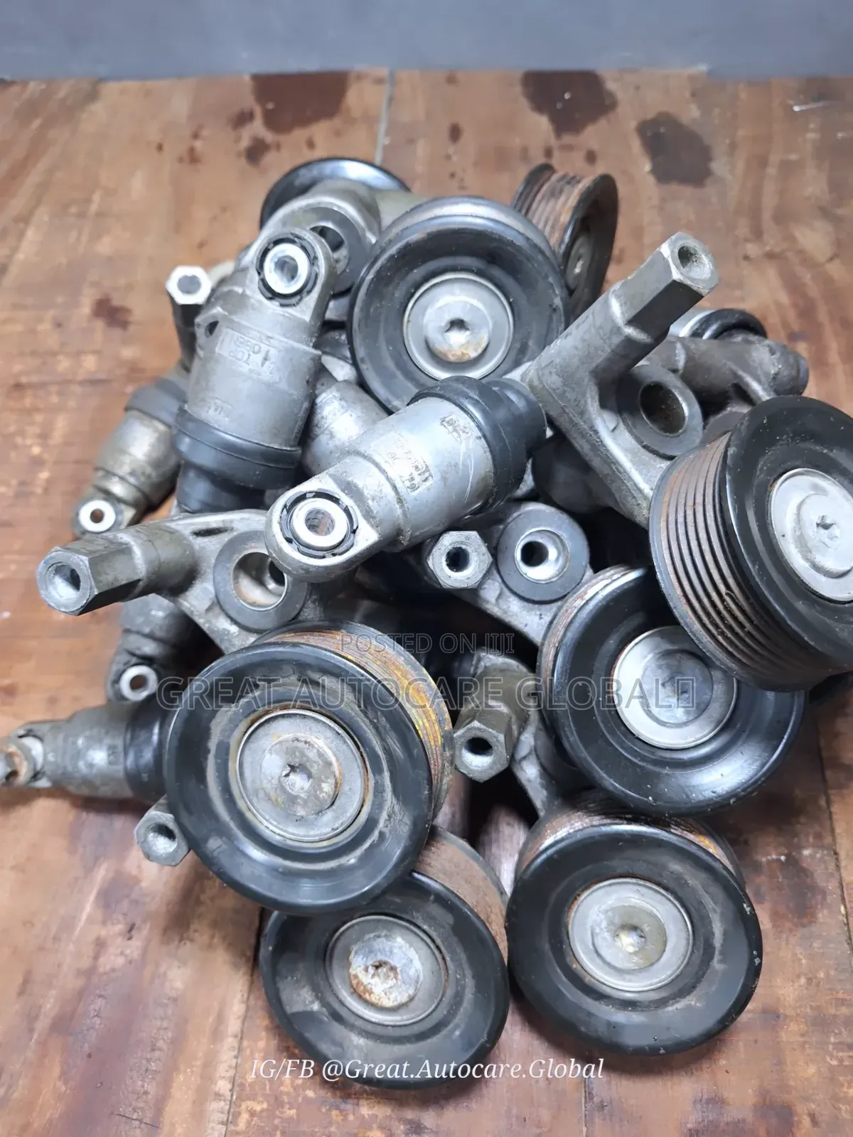 2013-2017 Honda Accord Fan Belt Adjustment Or Belt Tensioner