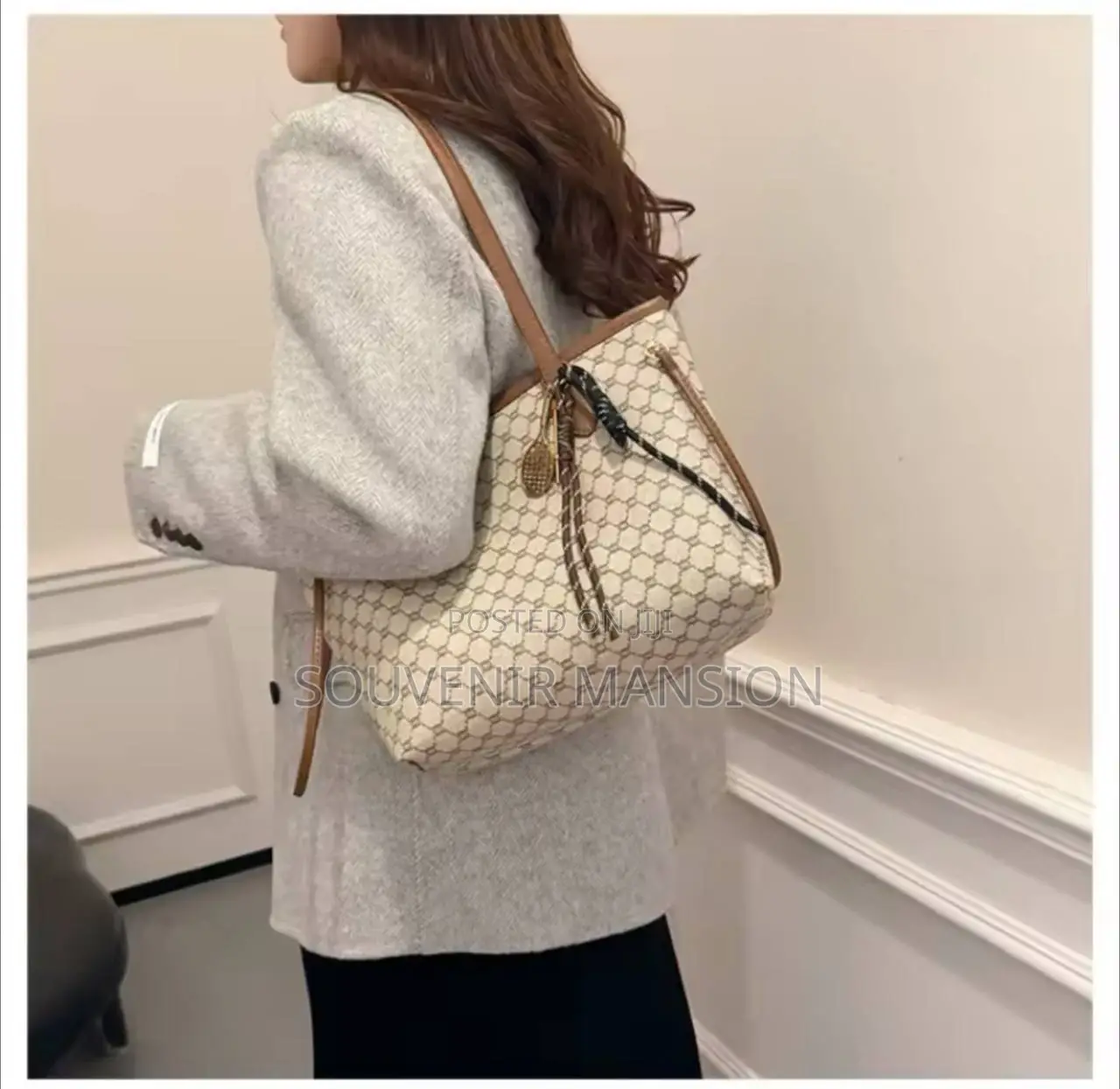 Niche Design Trending Tote Bag