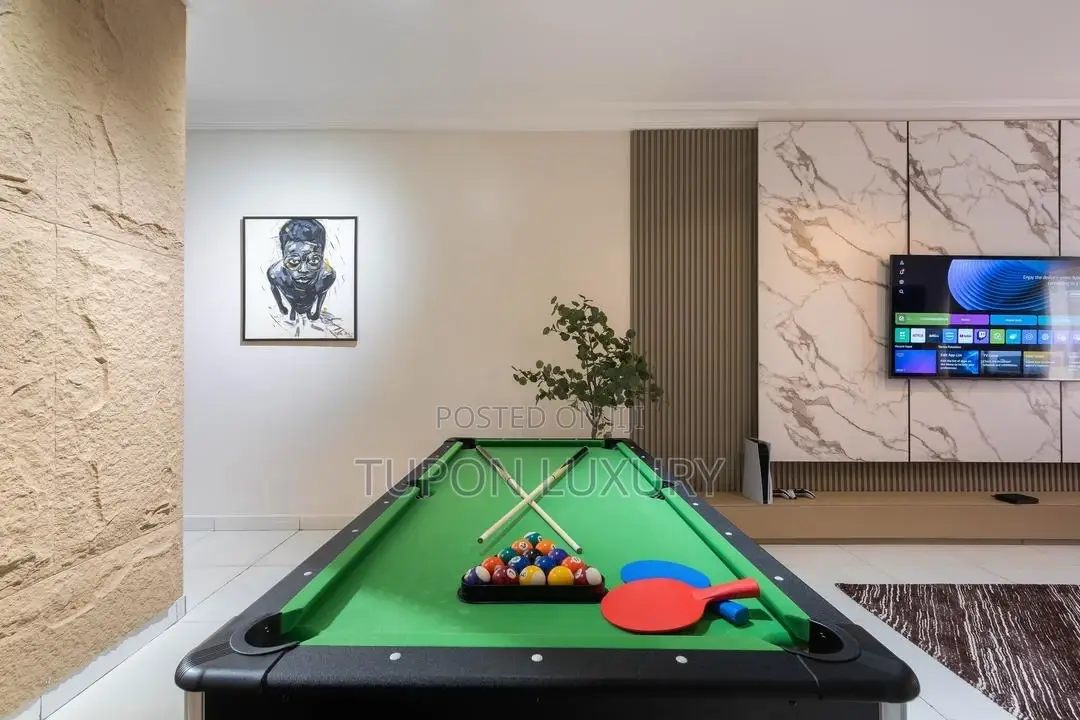 Tastefully Furnished 2bedroom With Snooker and Ps5