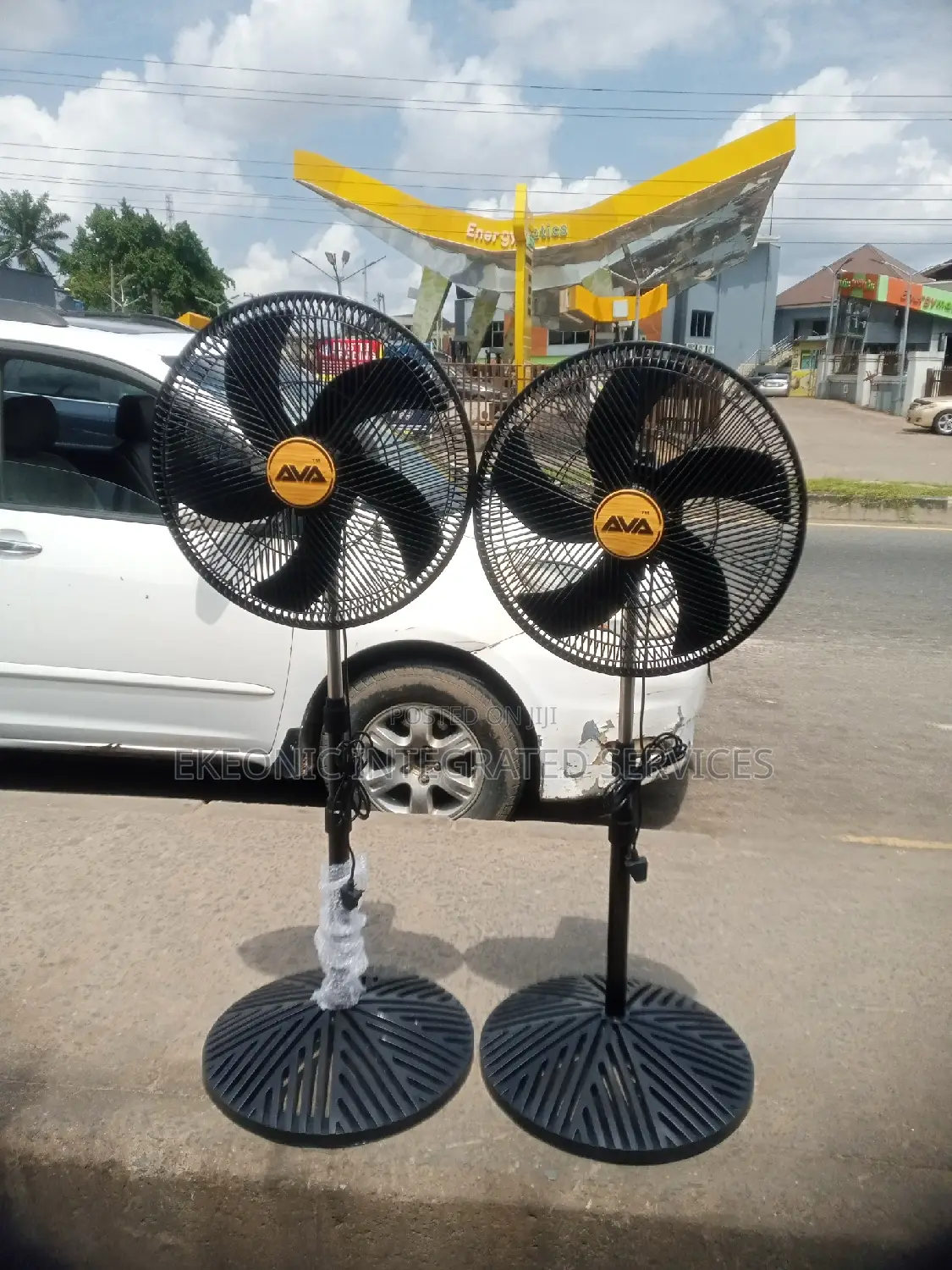 Ava 18 Inches Standing Fan