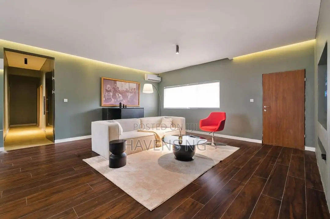 Dazzling and Modern 3-Bedroom Apartment