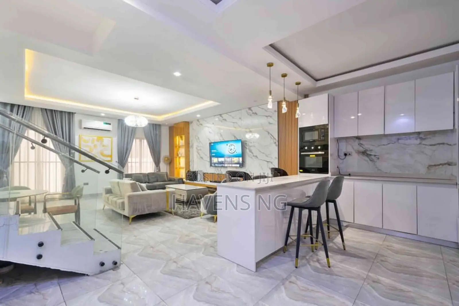 Luxury 3-Bedroom Maisonette With Snooker Board.