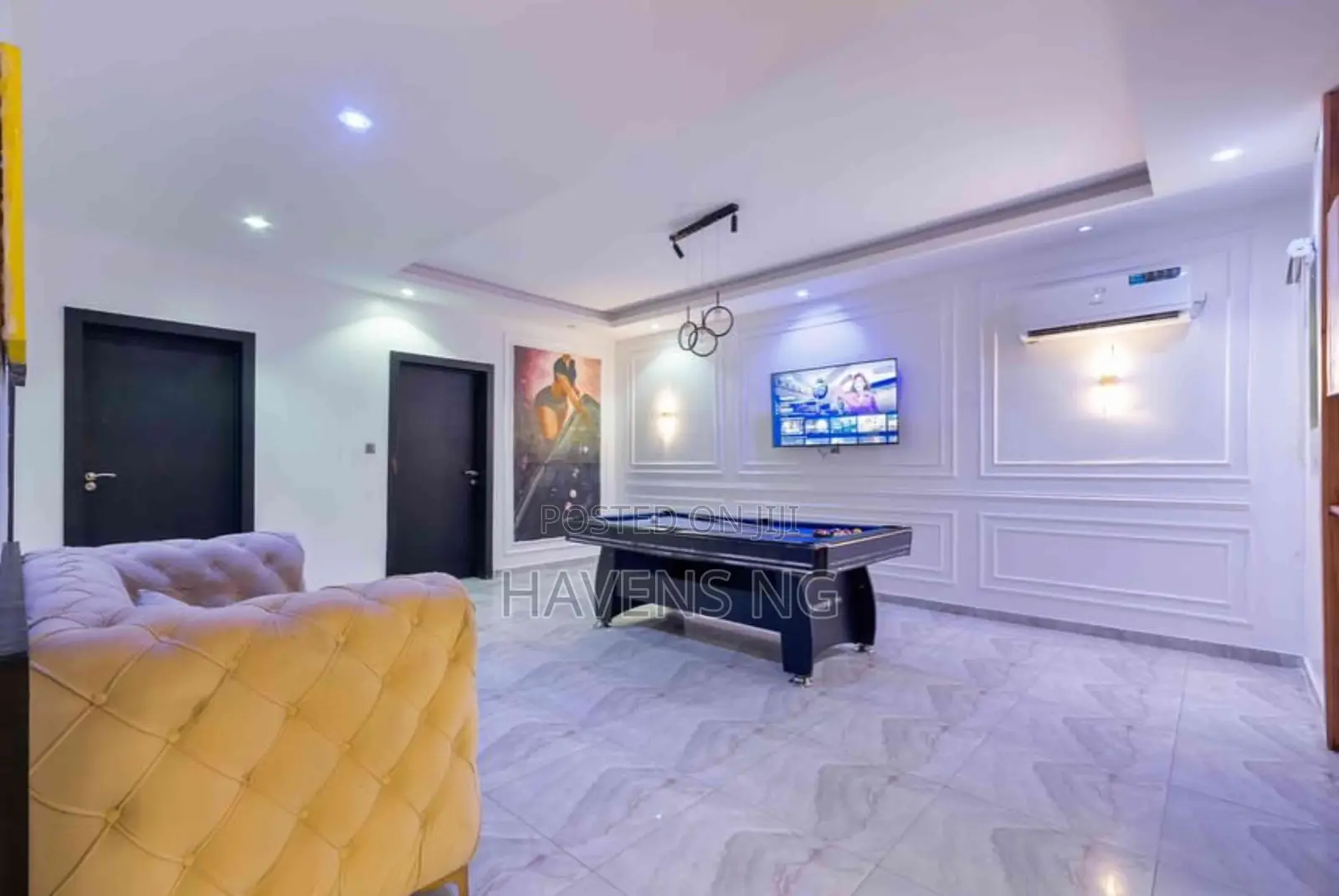 Luxury 3-Bedroom Maisonette With Snooker Board.