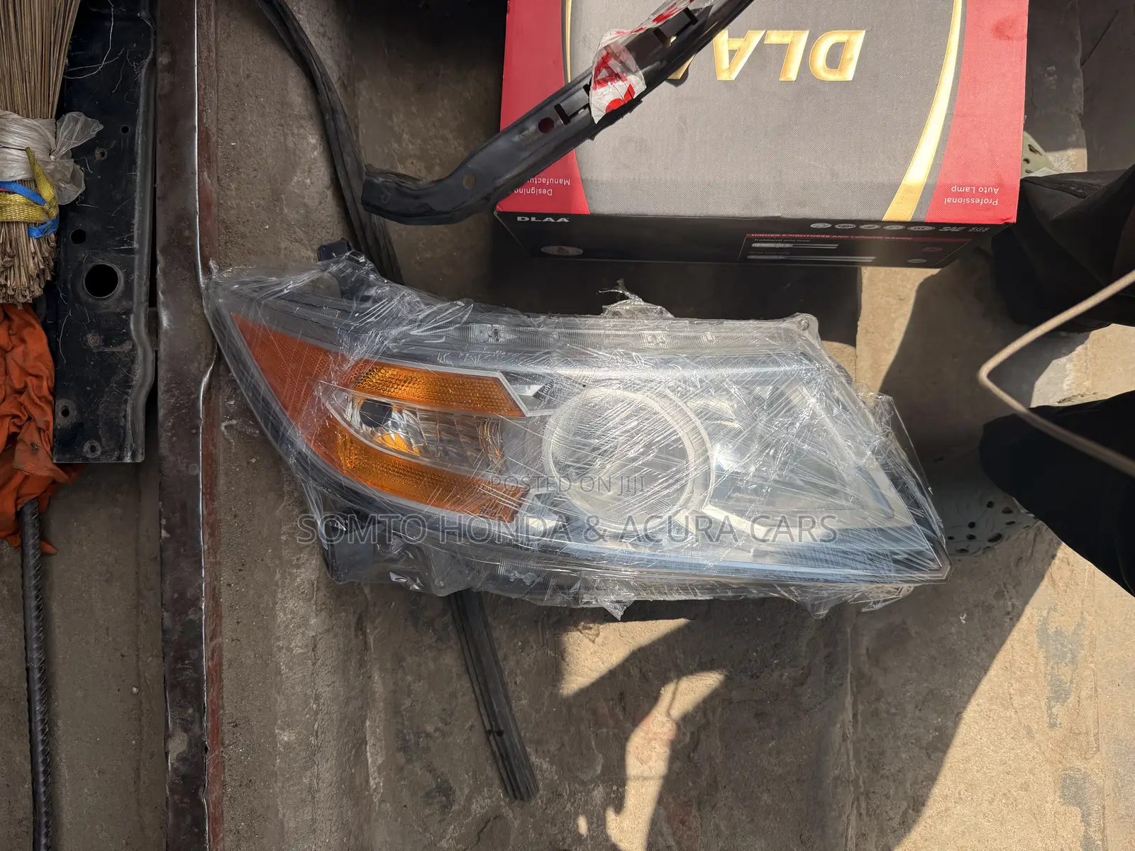 Headlight Honda Odyssey 2012-2015