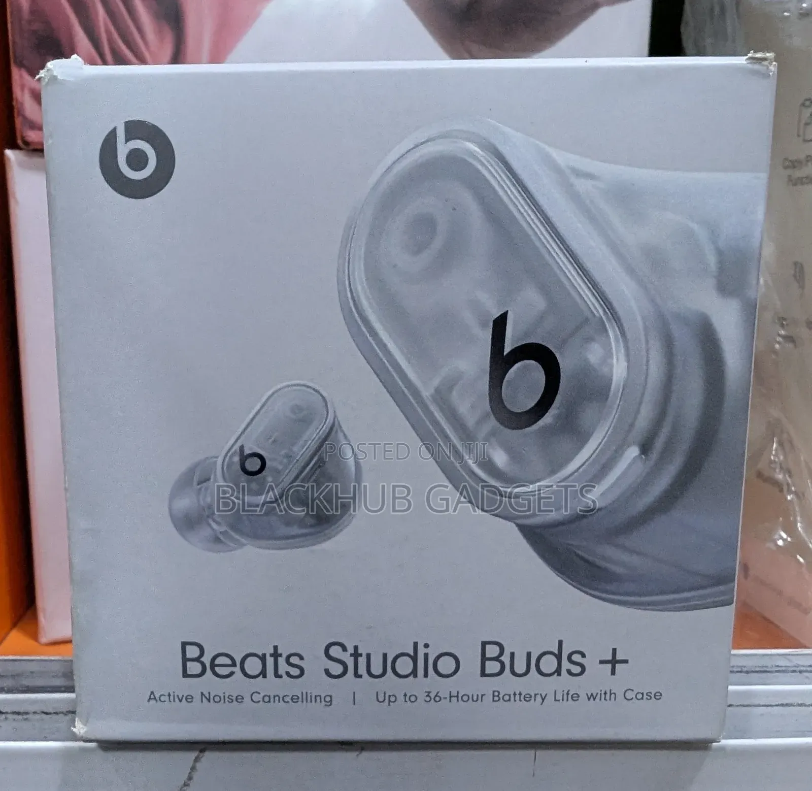Beats Solo Buds +