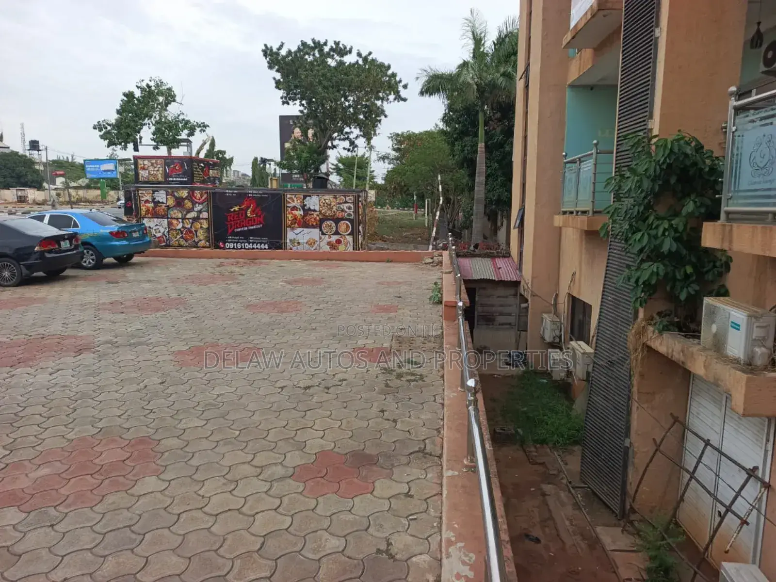 Car Stand for Partial Partnership in Aya Asokoro