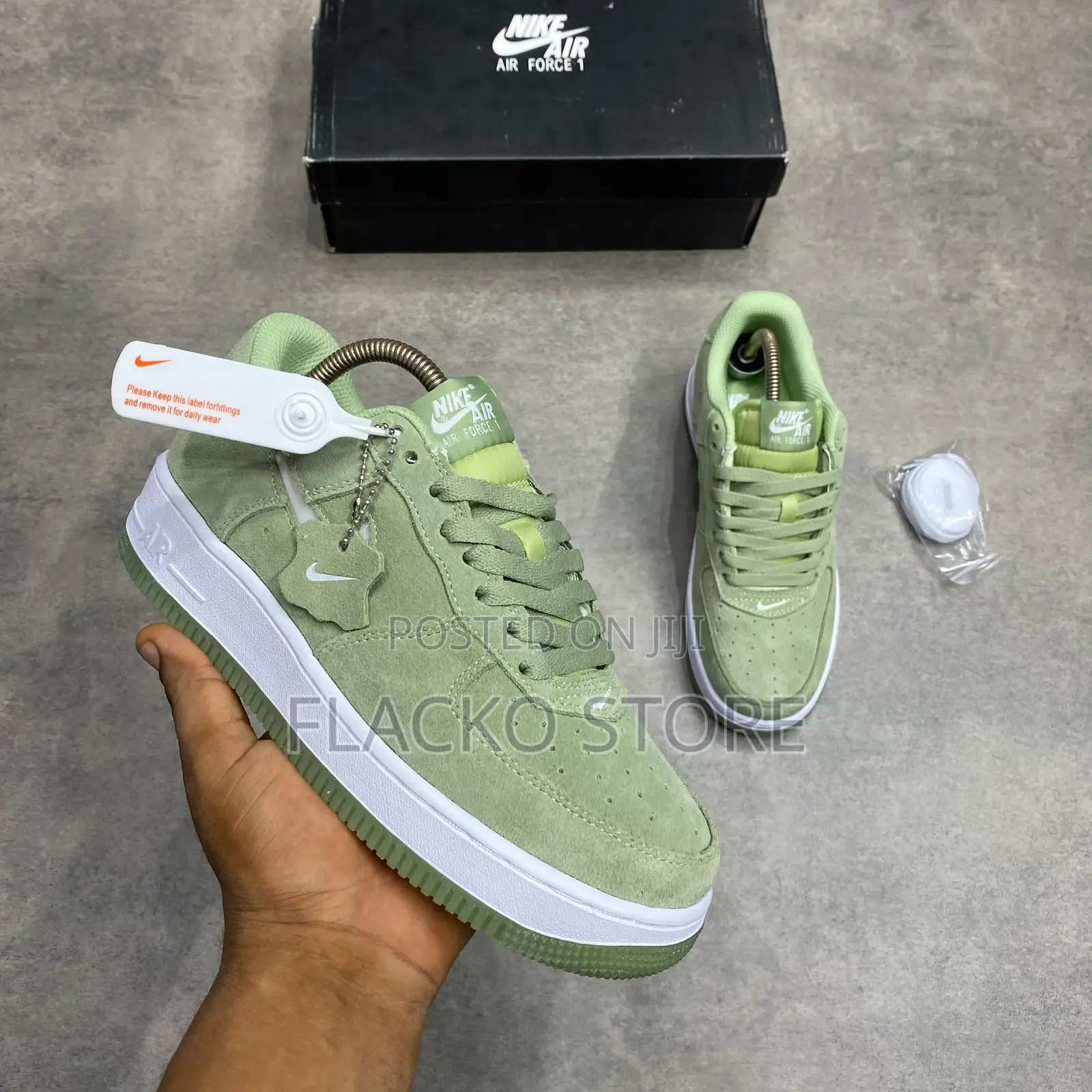 Original Nike Air Force 1 Low Oil Green Sneakers