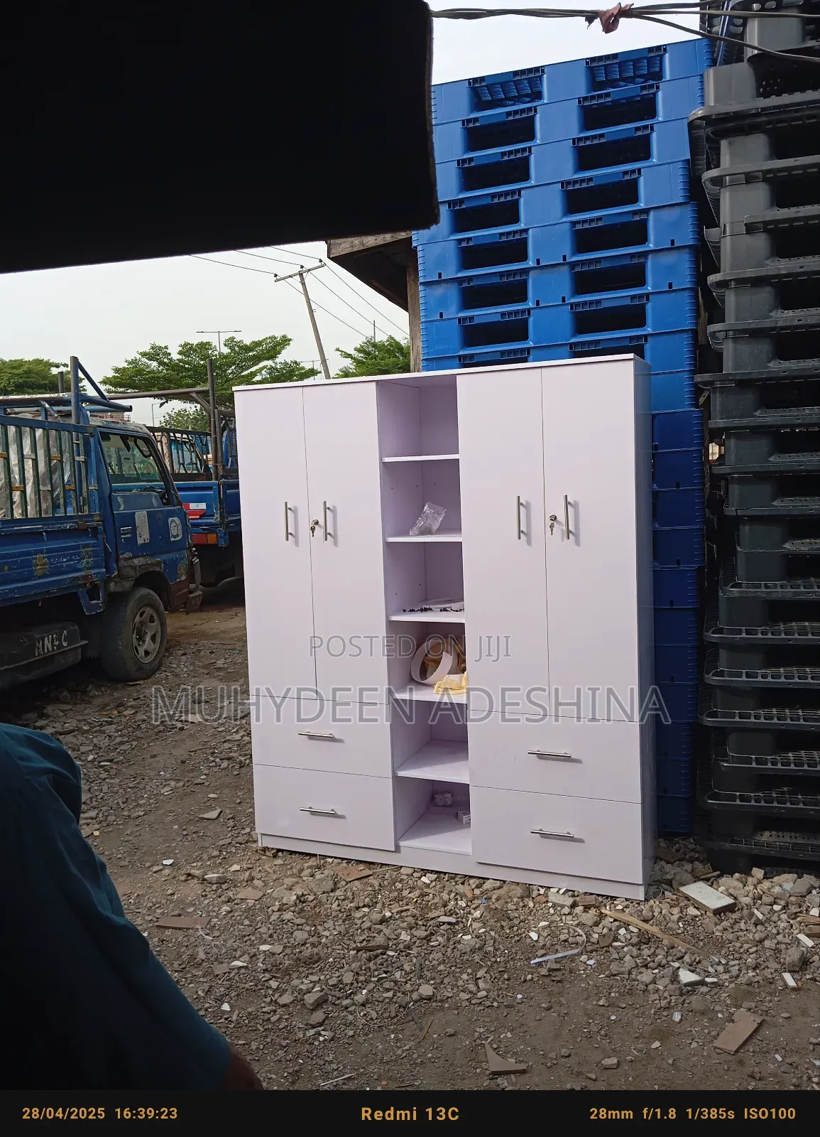 5ft by 6ftt Wardrobe
