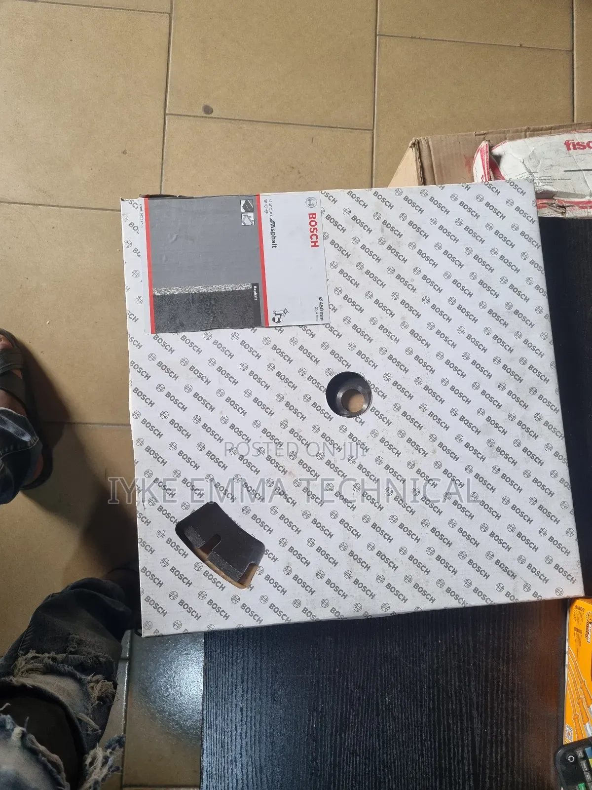 Asphalt Diamond
Cutting Disc - Bosch 450mm