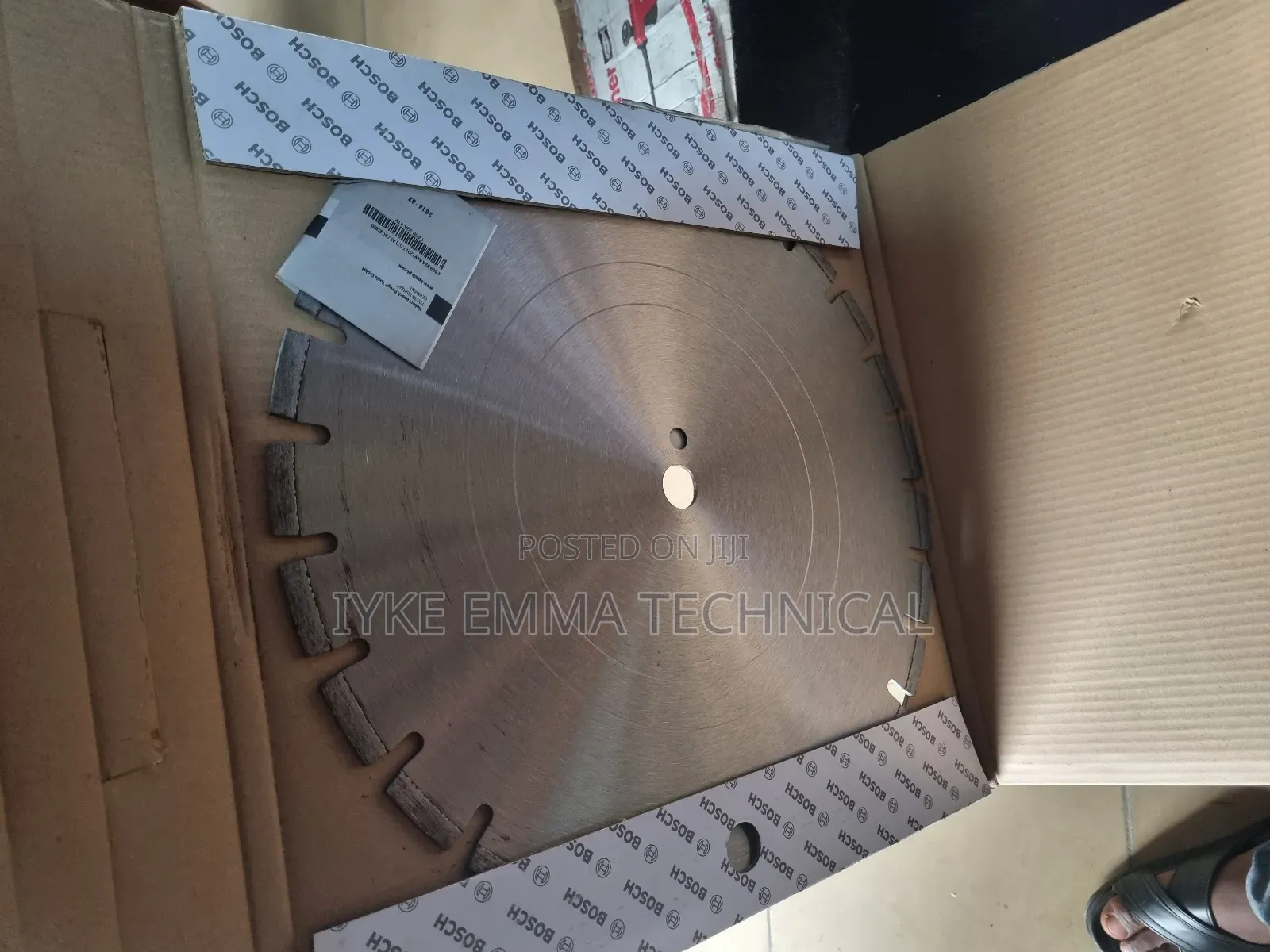 Asphalt Diamond
Cutting Disc - Bosch 450mm