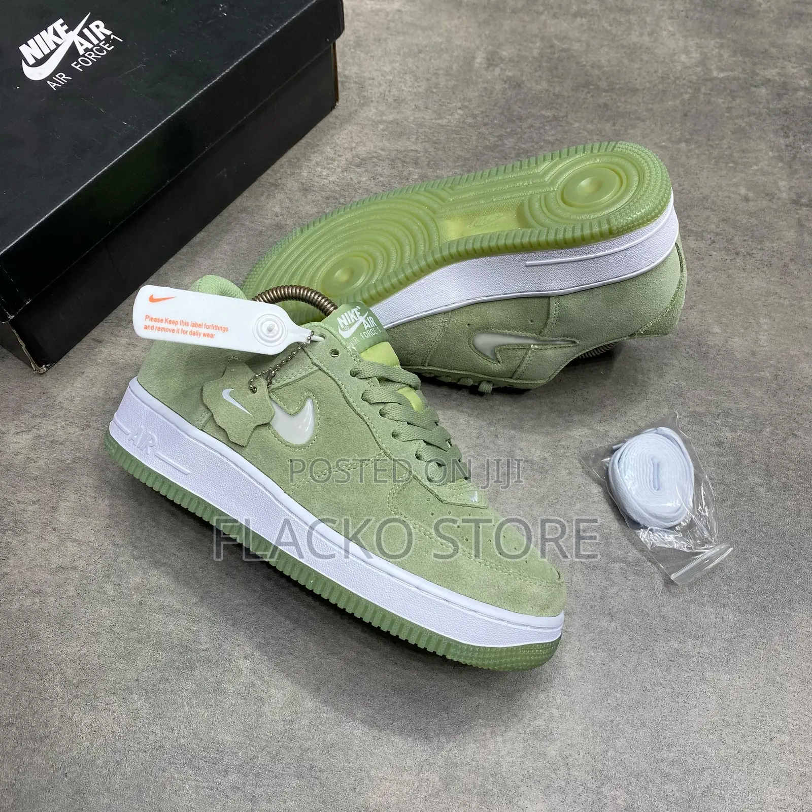 Original Nike Air Force 1 Low Oil Green Sneakers