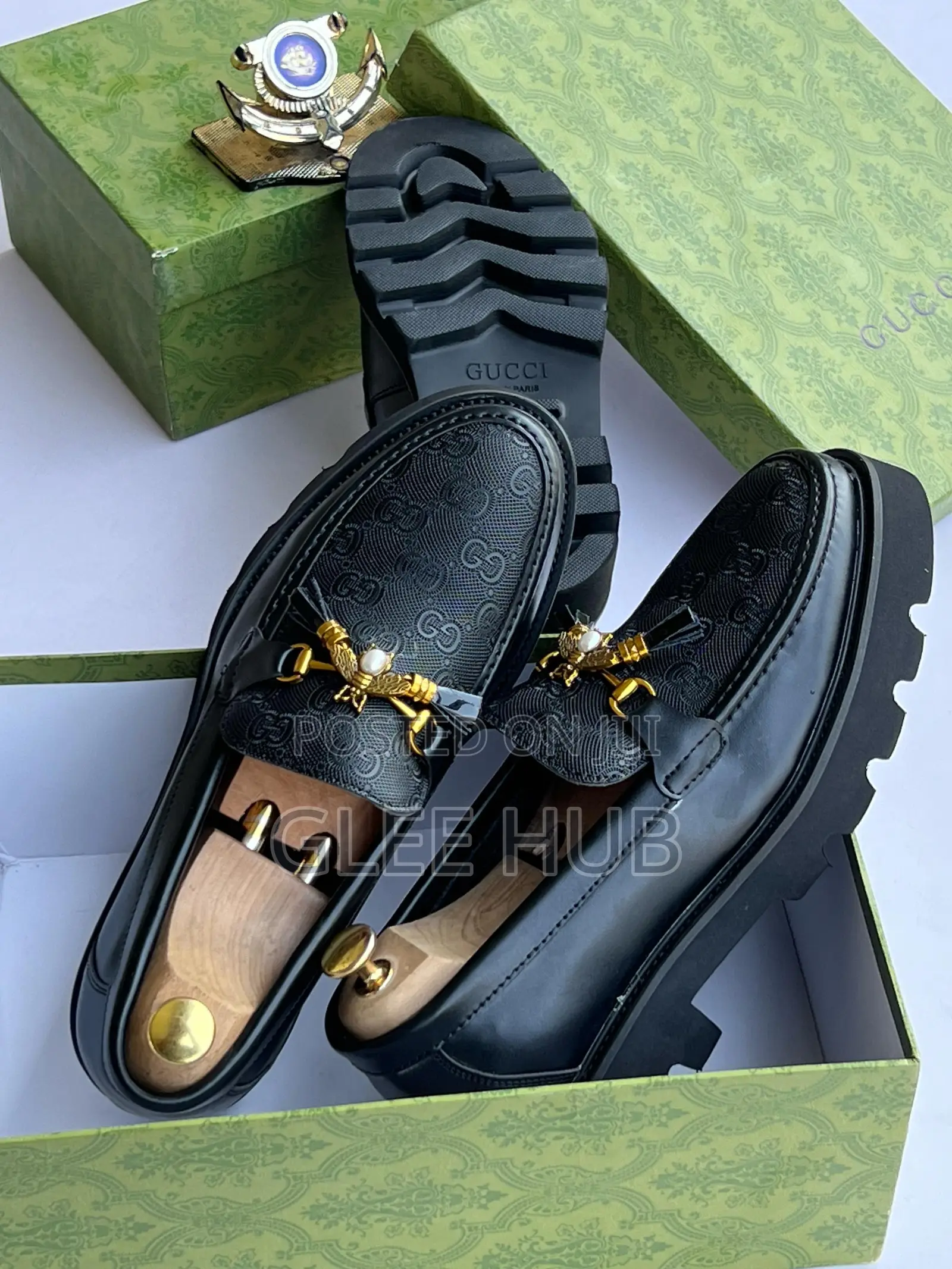 Gucci Patterned Matte Shoes