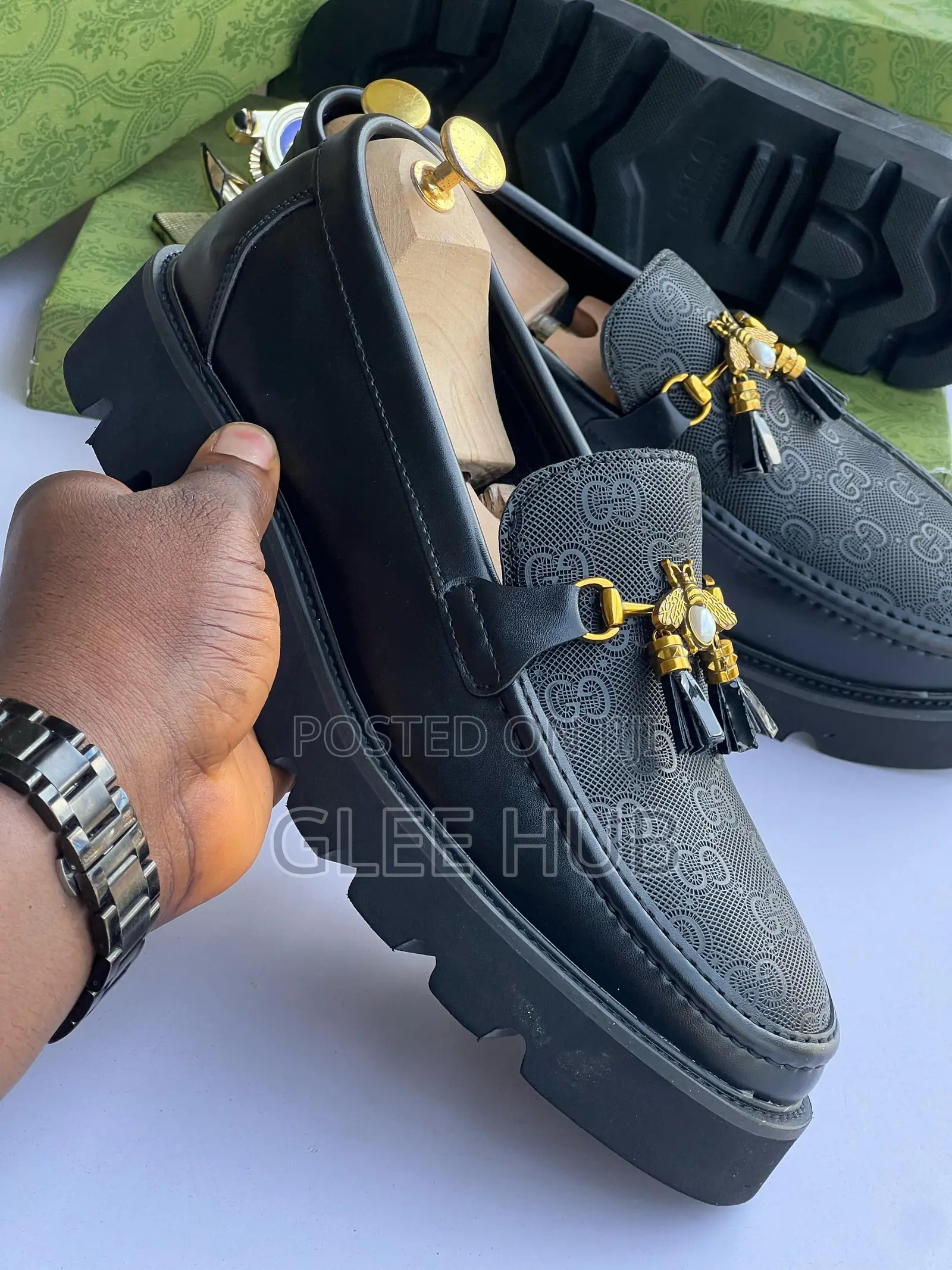 Gucci Patterned Matte Shoes