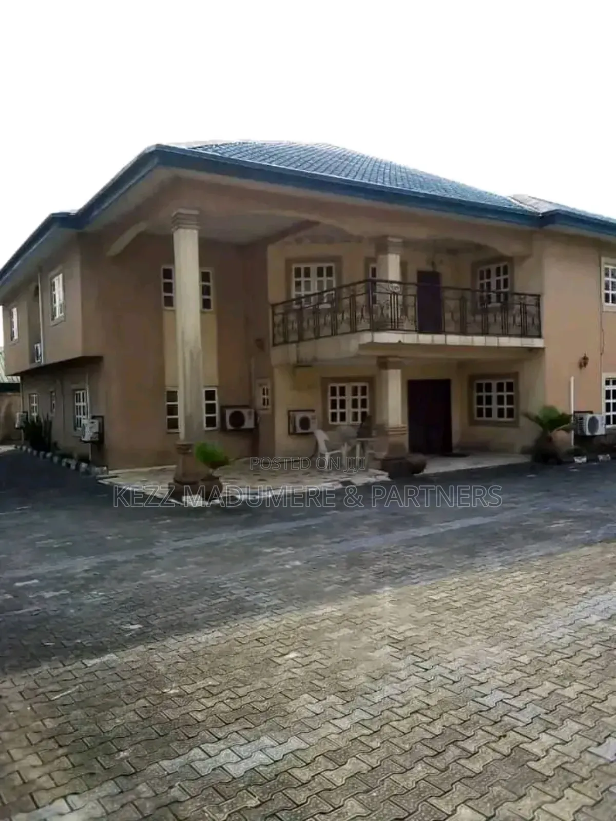 6bdrm Duplex in Rumuibekwe Housing for sale