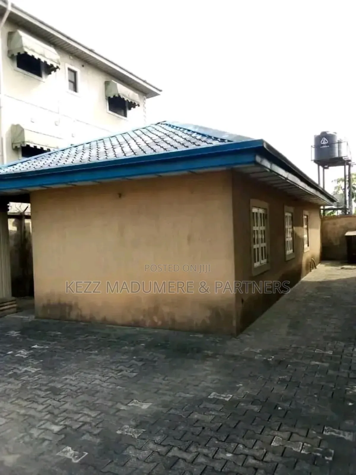 6bdrm Duplex in Rumuibekwe Housing for sale