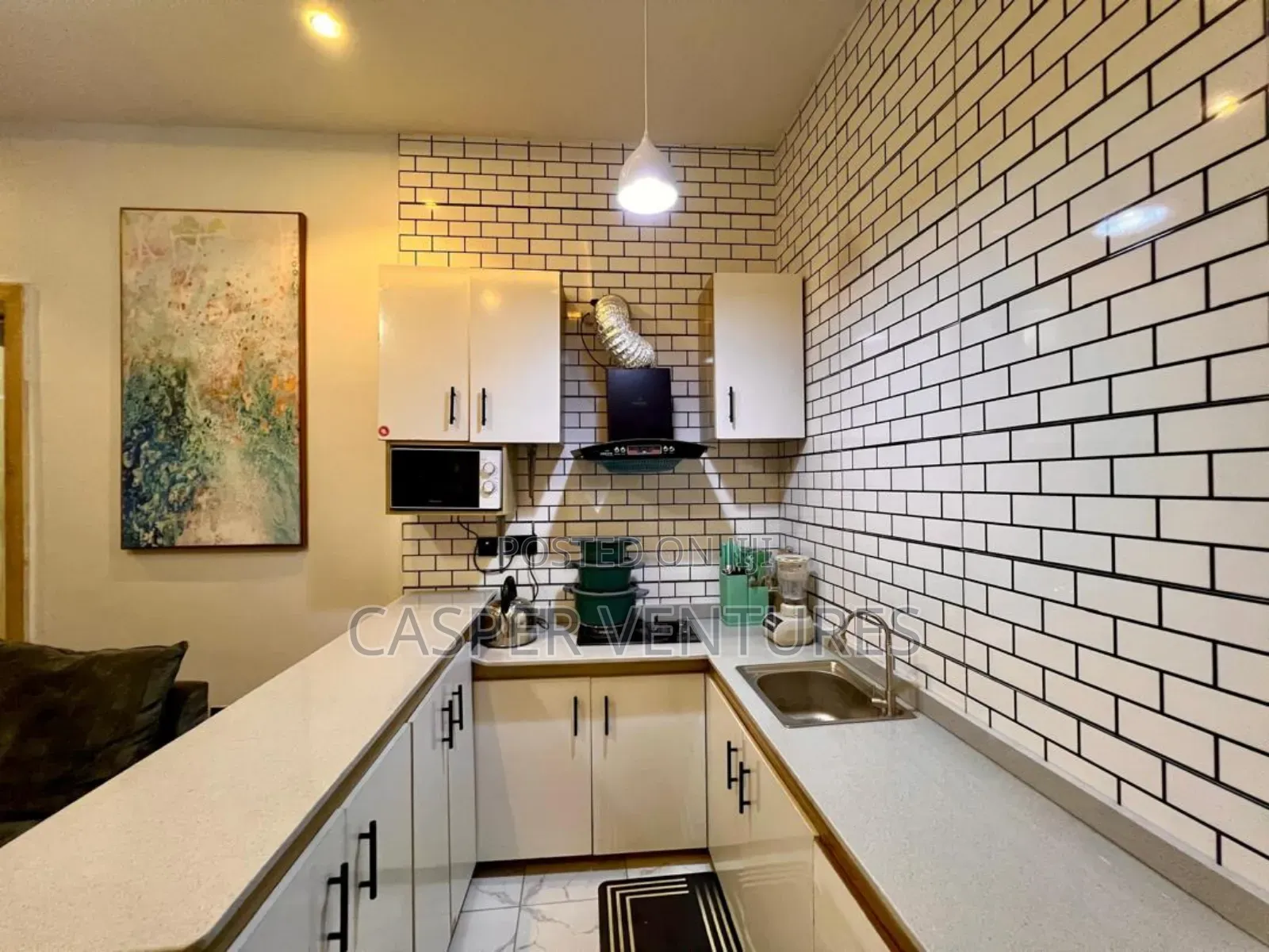 Colorful 1bed With Pool, Ps5 Gym