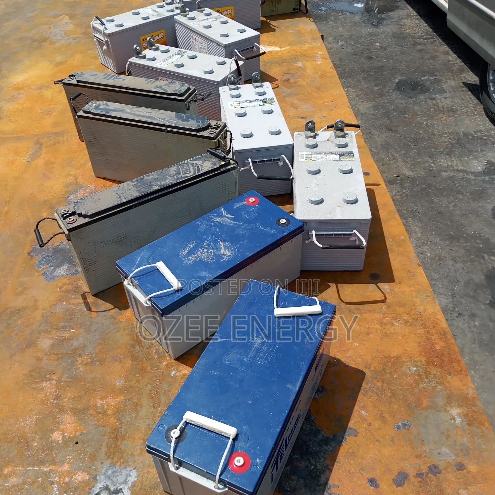 We're of Weak Inverter Battery/Ozee Solar Energy