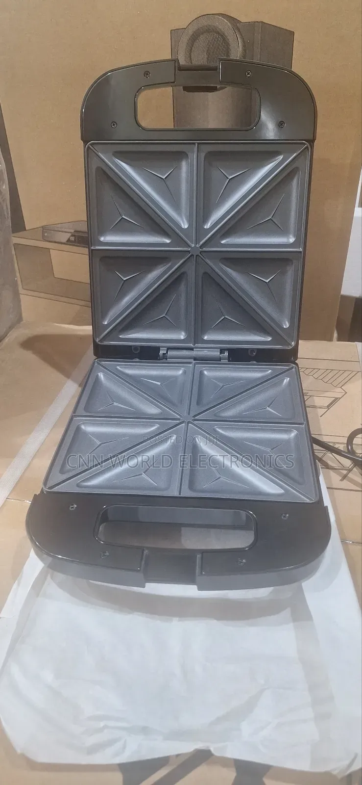 Brand New Crown Star 4slices Sandwich Maker Original