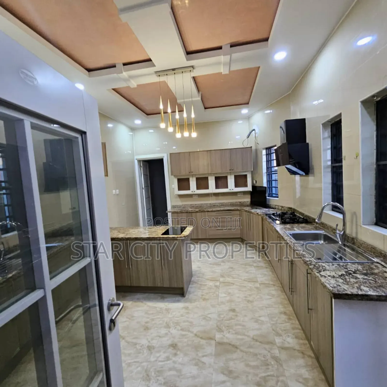 Furnished 5bdrm Duplex in Magodo Phase 2 Gra for rent