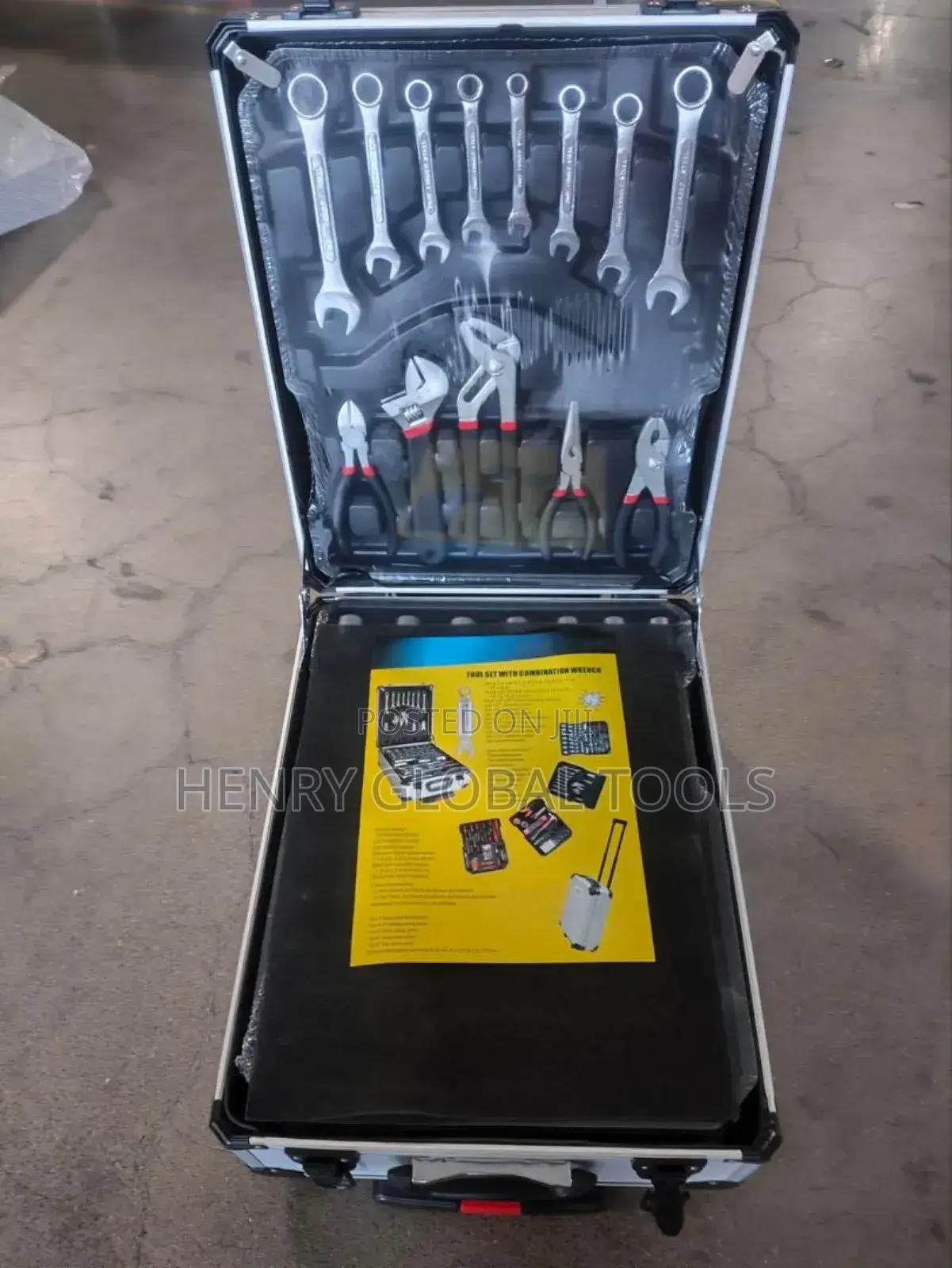 182pcs Trolley Tools Box