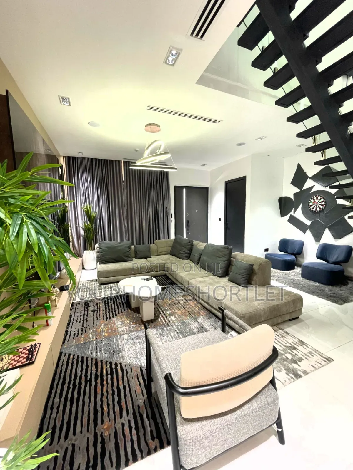 2 Bedroom Maisonate Apartment With Pool and Ps5
