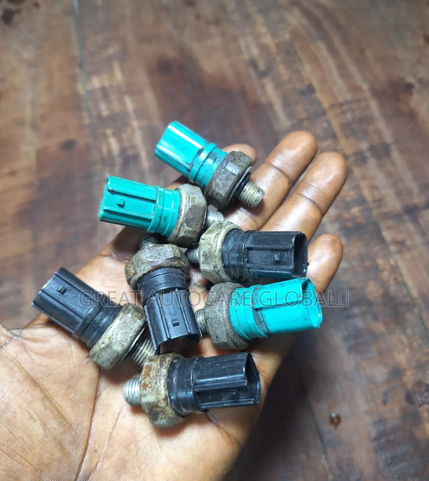Rocker Arm Oil Pressure Switch for Honda and Acura Vehicles