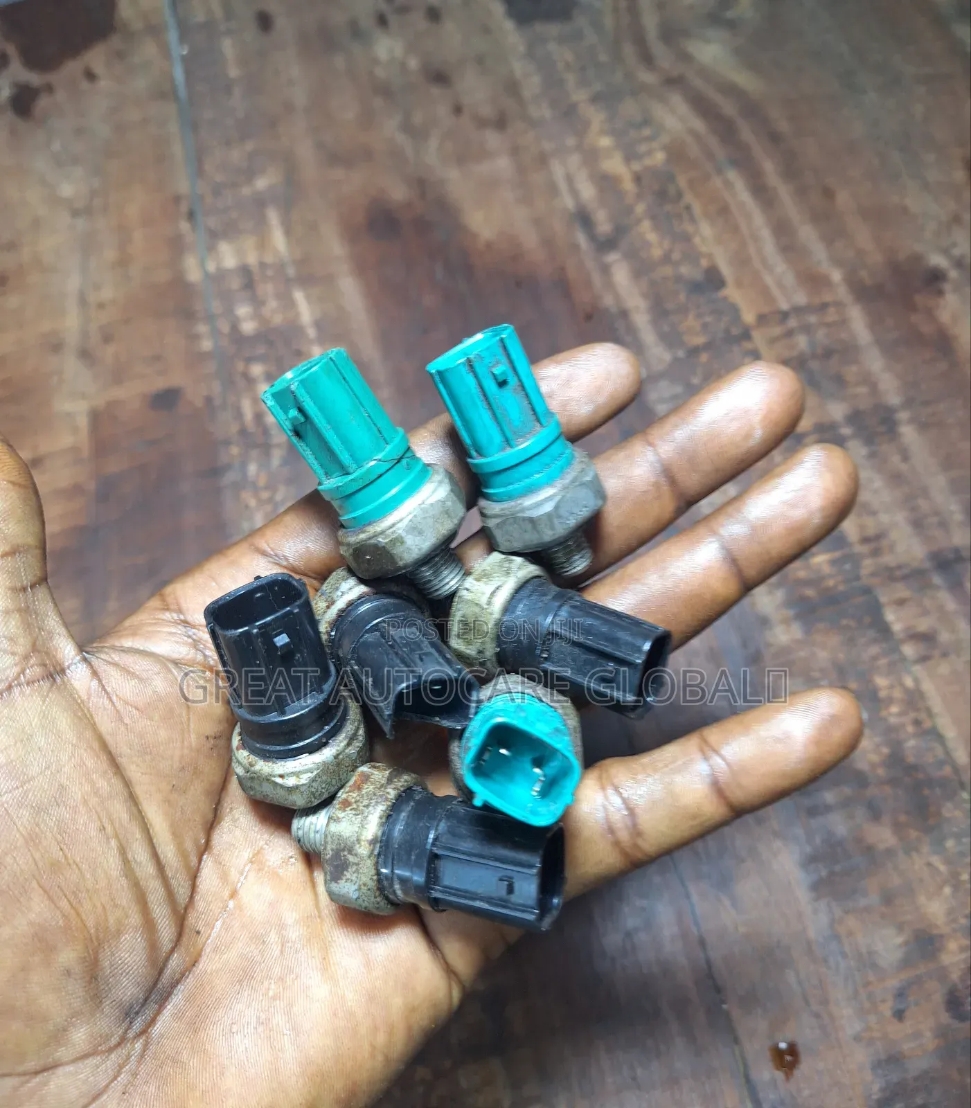 Rocker Arm Oil Pressure Switch for Honda and Acura Vehicles