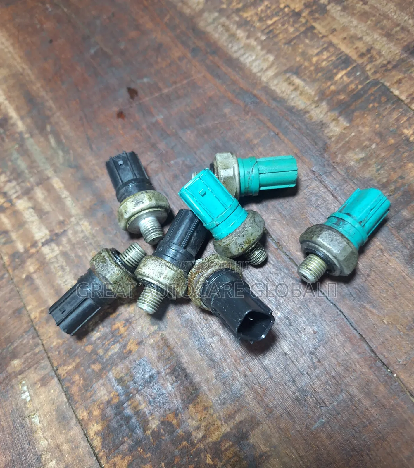 Rocker Arm Oil Pressure Switch for Honda and Acura Vehicles