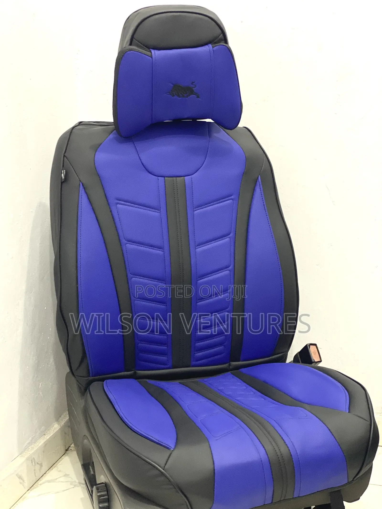 Universal 5 Seater Leather Blue Black Seat