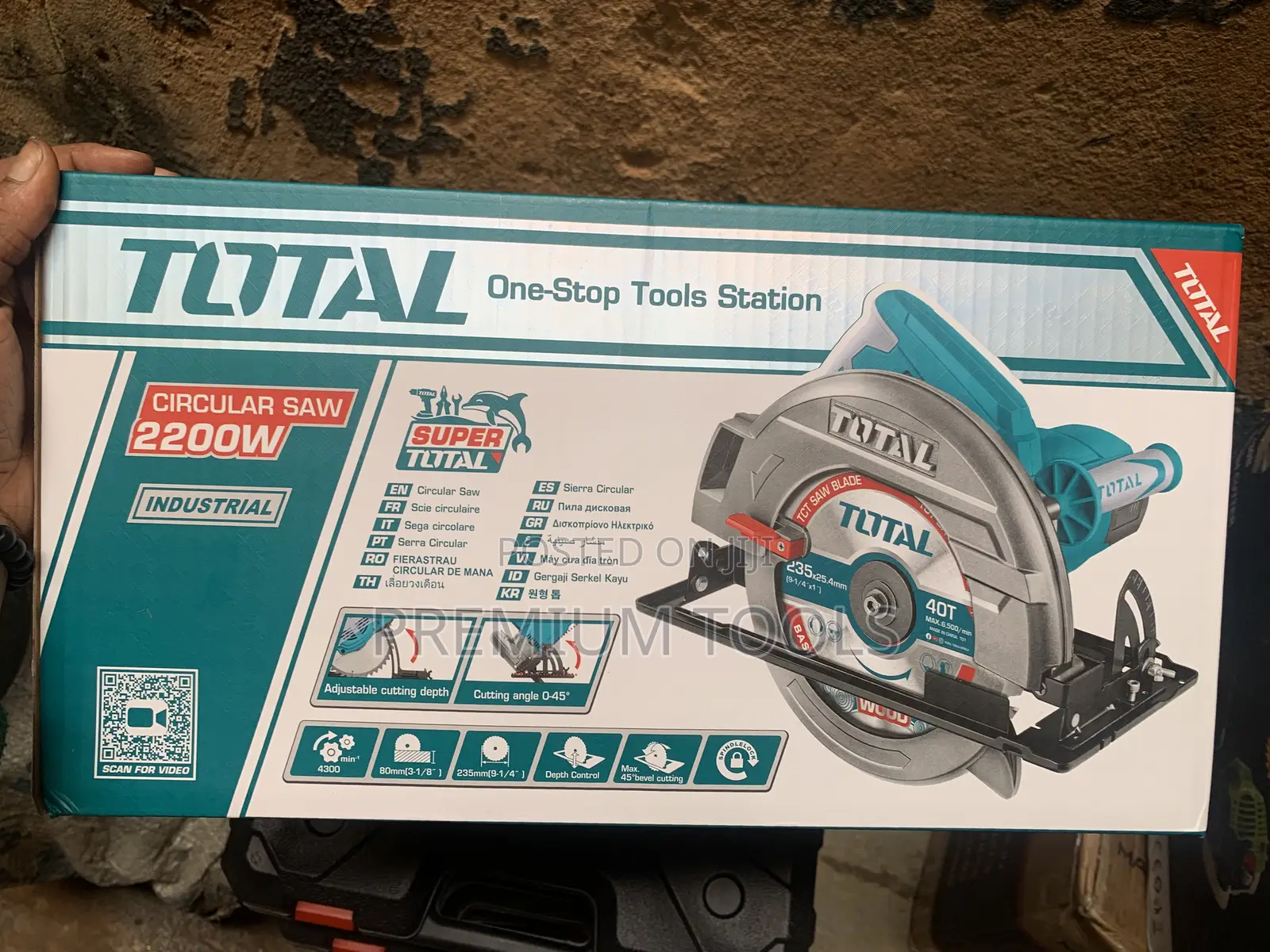 Total Circular Saw 2200w