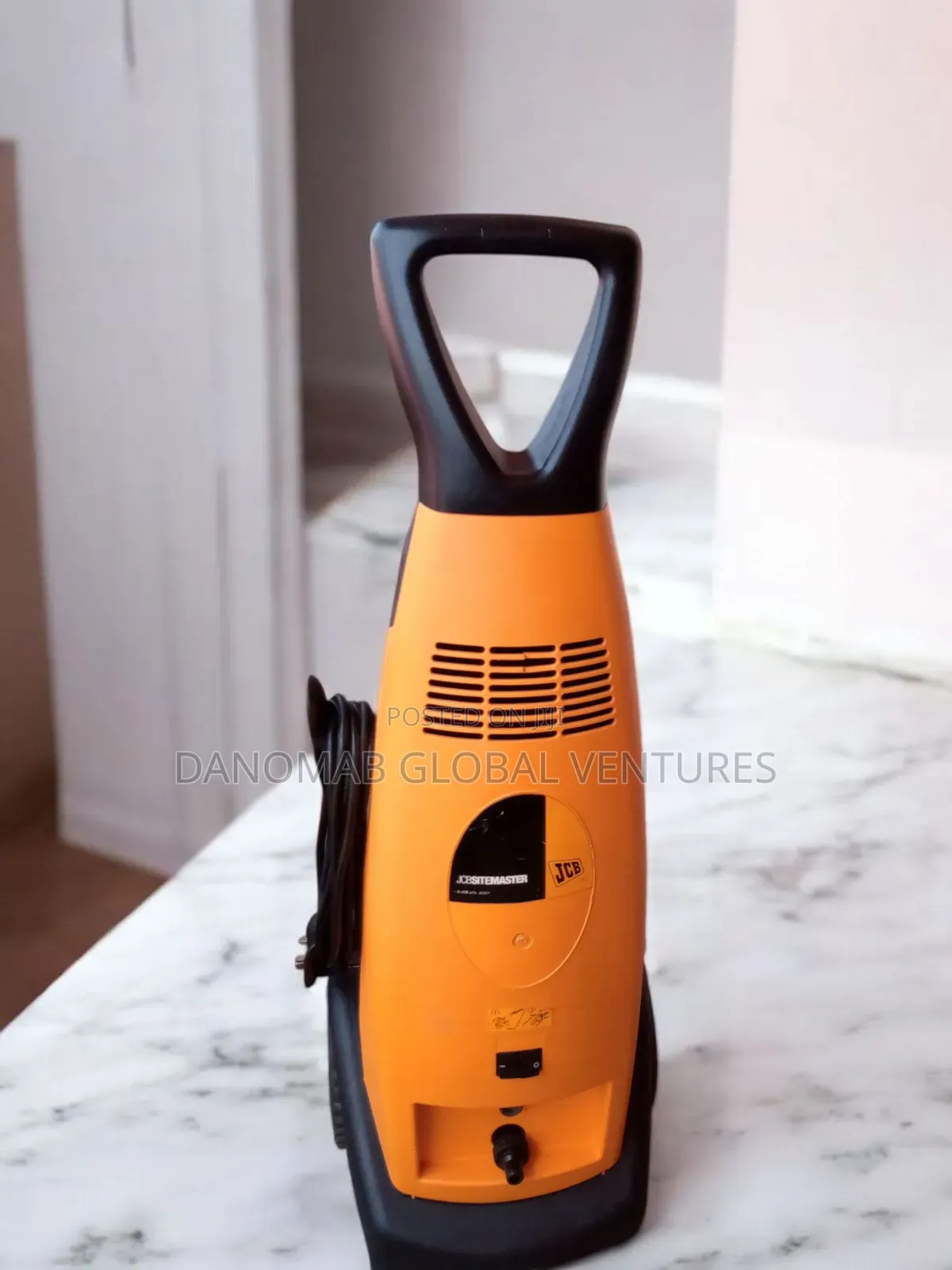 JCB Pw2a Jobsite-Master Superior High Pressure Washer