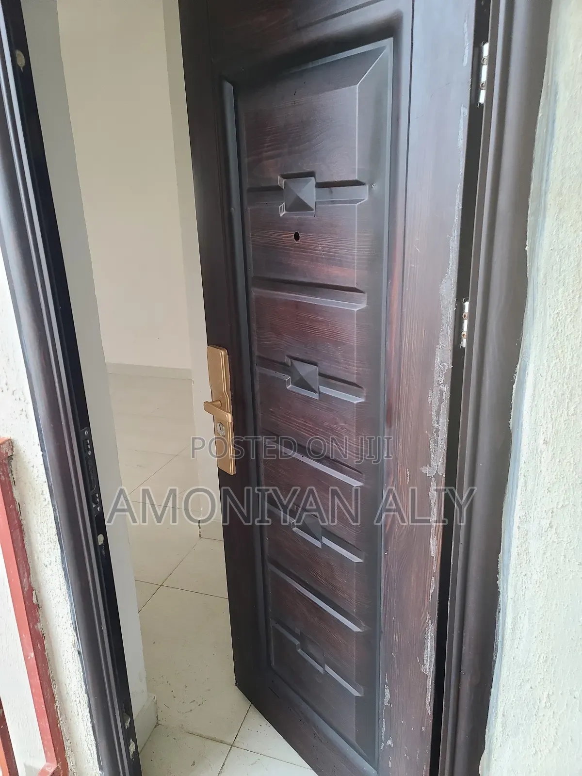 Mini Flat in Urban Shelter At for sale