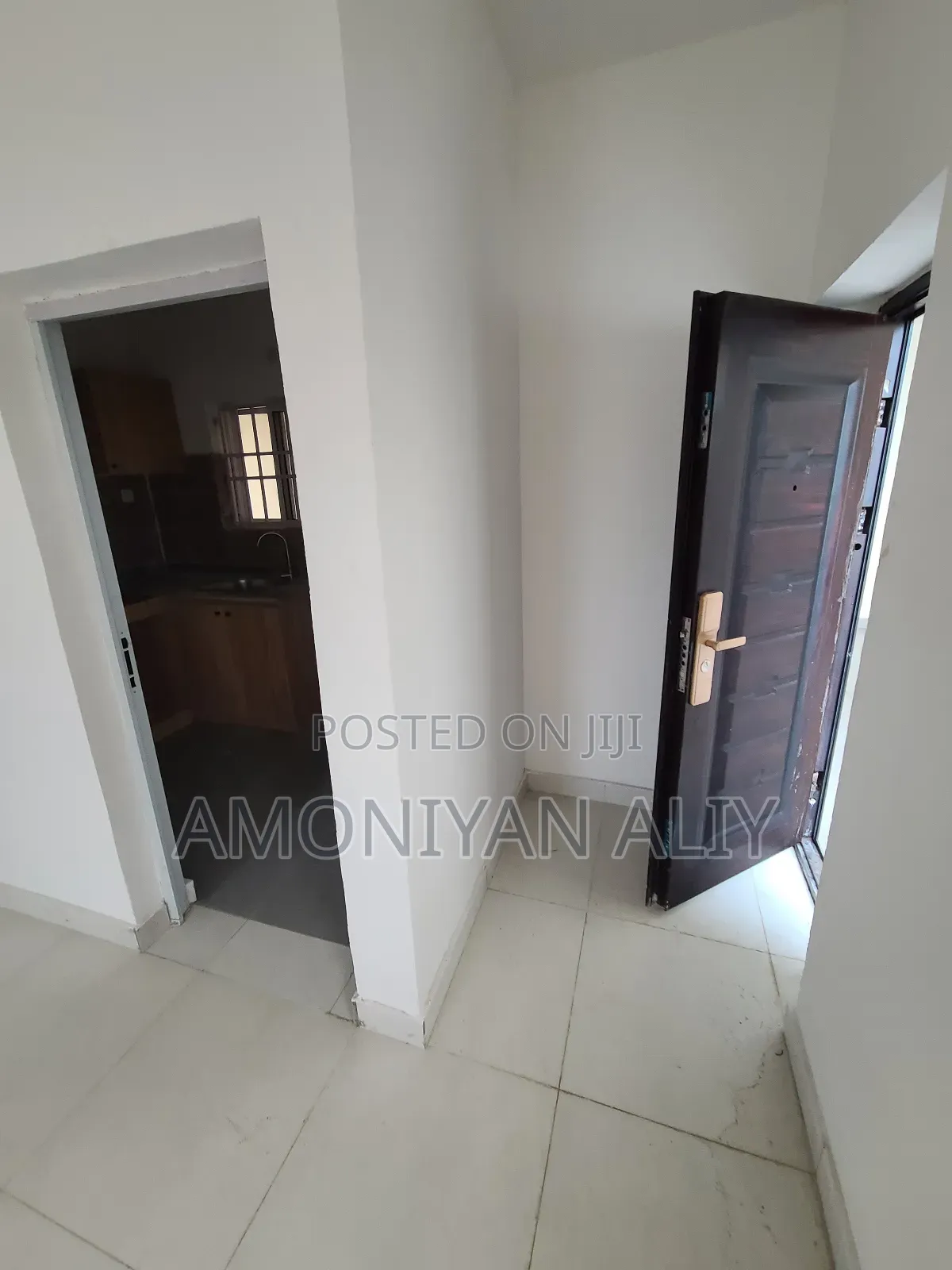 Mini Flat in Urban Shelter At for sale