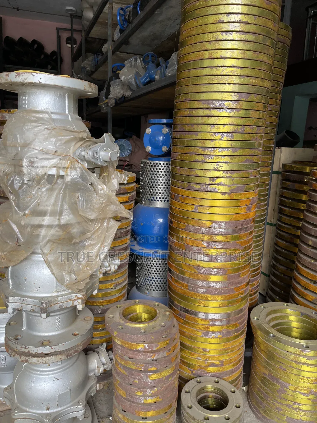 Flanges Elbow Reducers Pipe Fittings