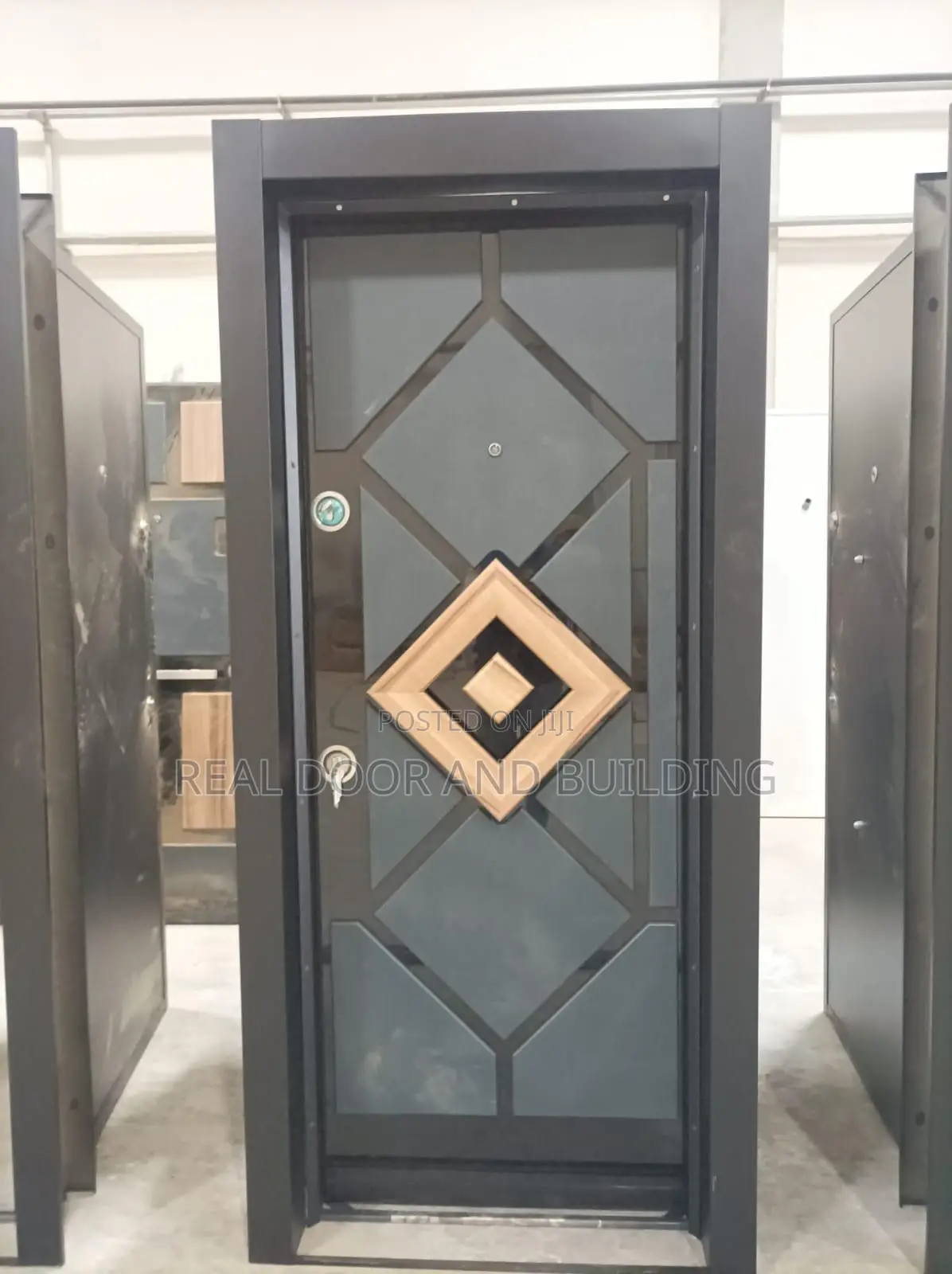 High Quality 3ft Luxury Door (563lo)