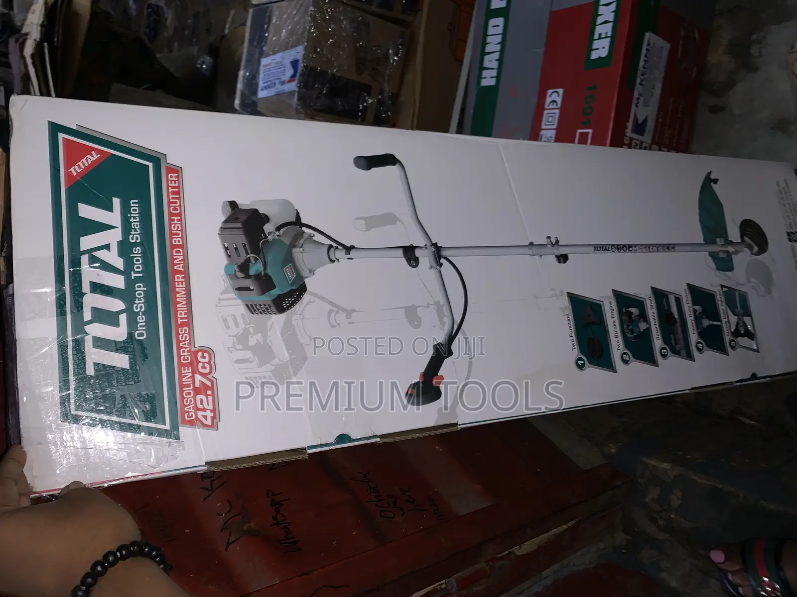 Total Gasoline Grass Cutter or Trimmer
