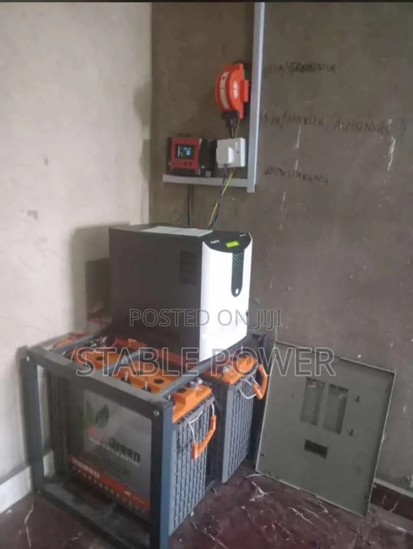 2kva Inverter (Pure Sine Wave) With 2 Batteries And 4 Panel