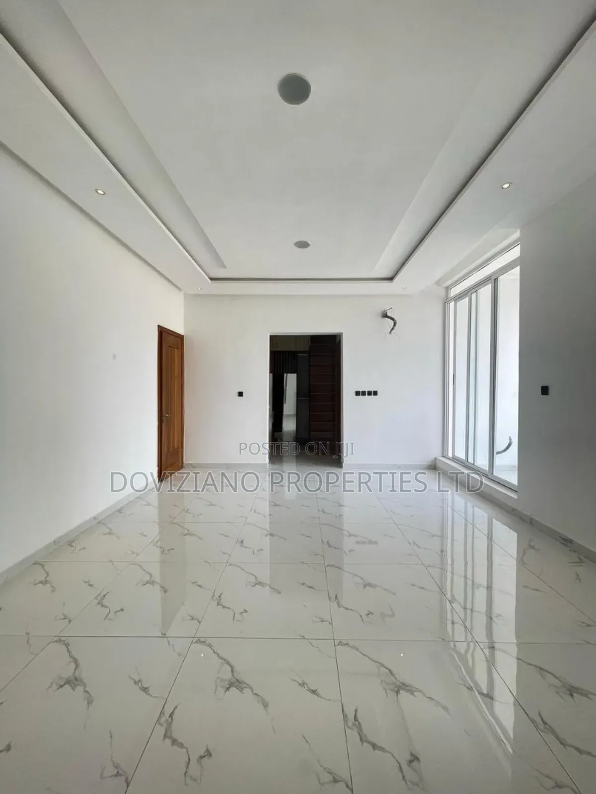 Furnished 5bdrm Duplex in Lekki for sale