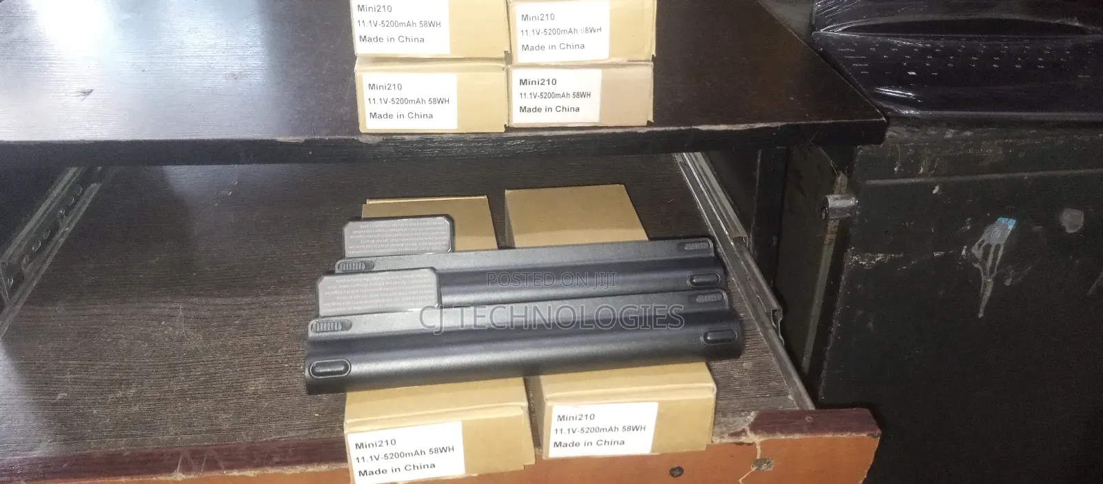 Hp Mini 210 Series of Battery
