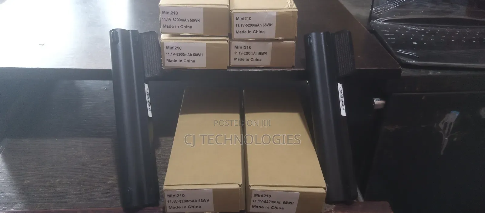 Hp Mini 210 Series of Battery