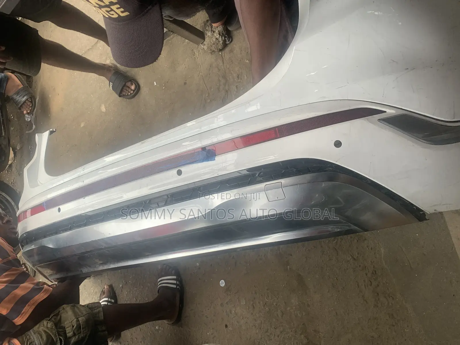 Complete Back Bumper Hyundai Santafe 2024