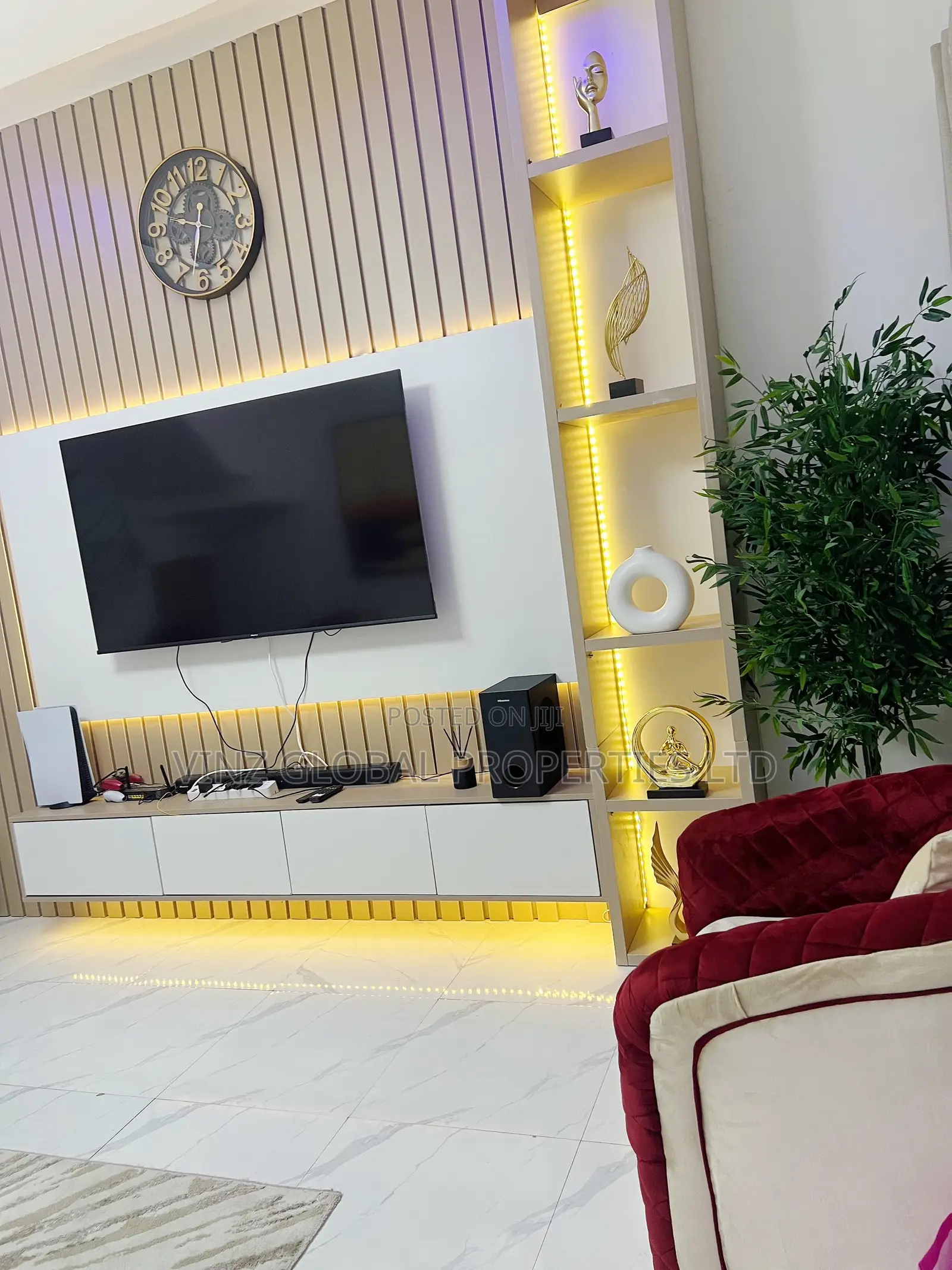 Luxury 2 Bedroom Duplex With Ps5, Solar Inverter