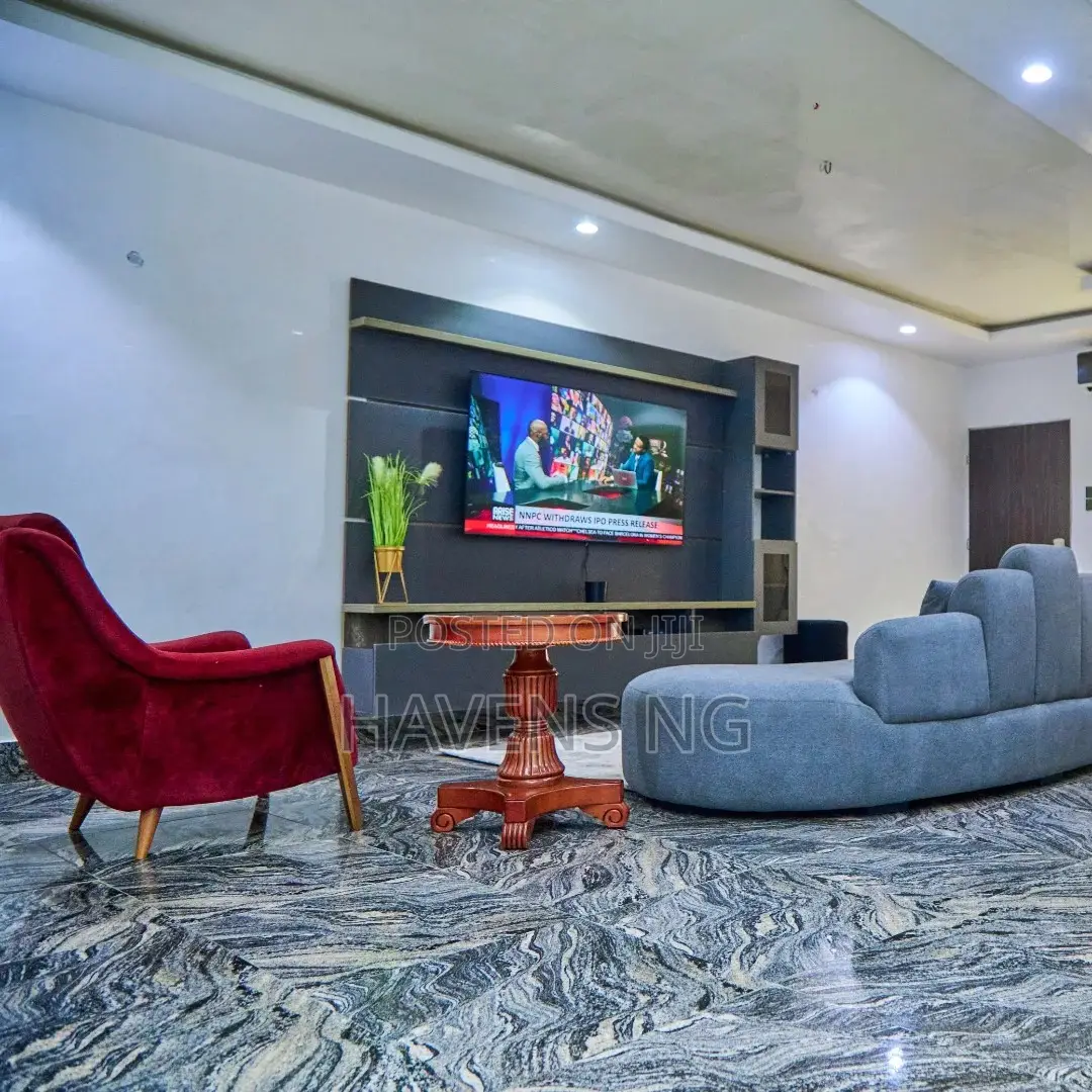 Stylish 1-Bedroom Apartment