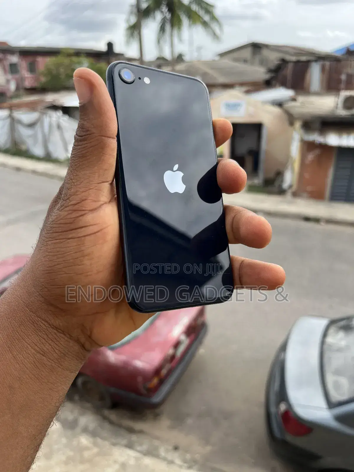 Apple iPhone SE (2022) 64 GB Black
